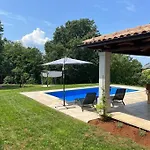 Modern House With Private Pool Villa *