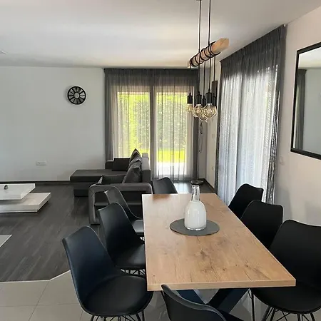 Modern House With Private Pool * Žminj